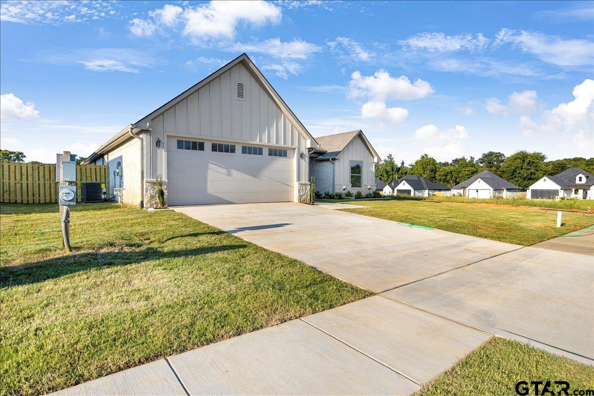 1212 Golden Eagle Way