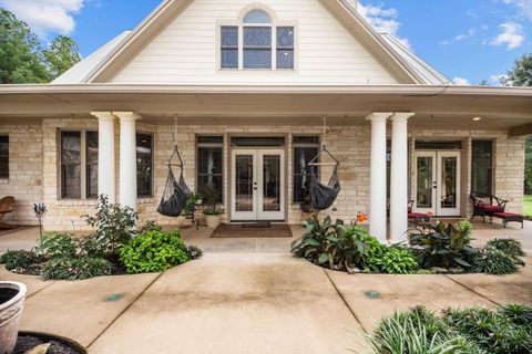 A home in Crockett