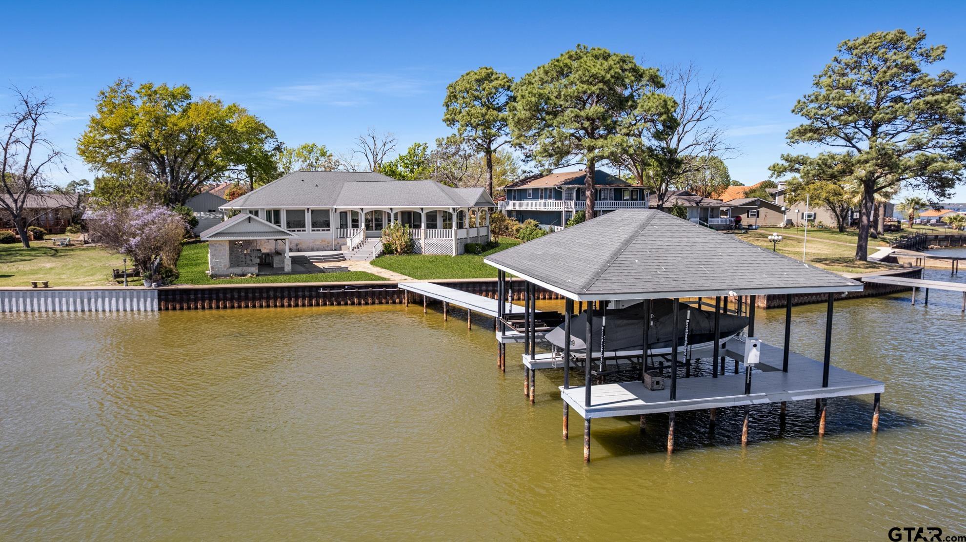 2123 Austin's Circle