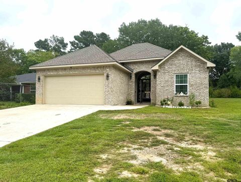 A home in Mt Pleasant