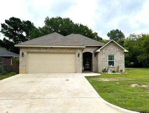 A home in Mt Pleasant