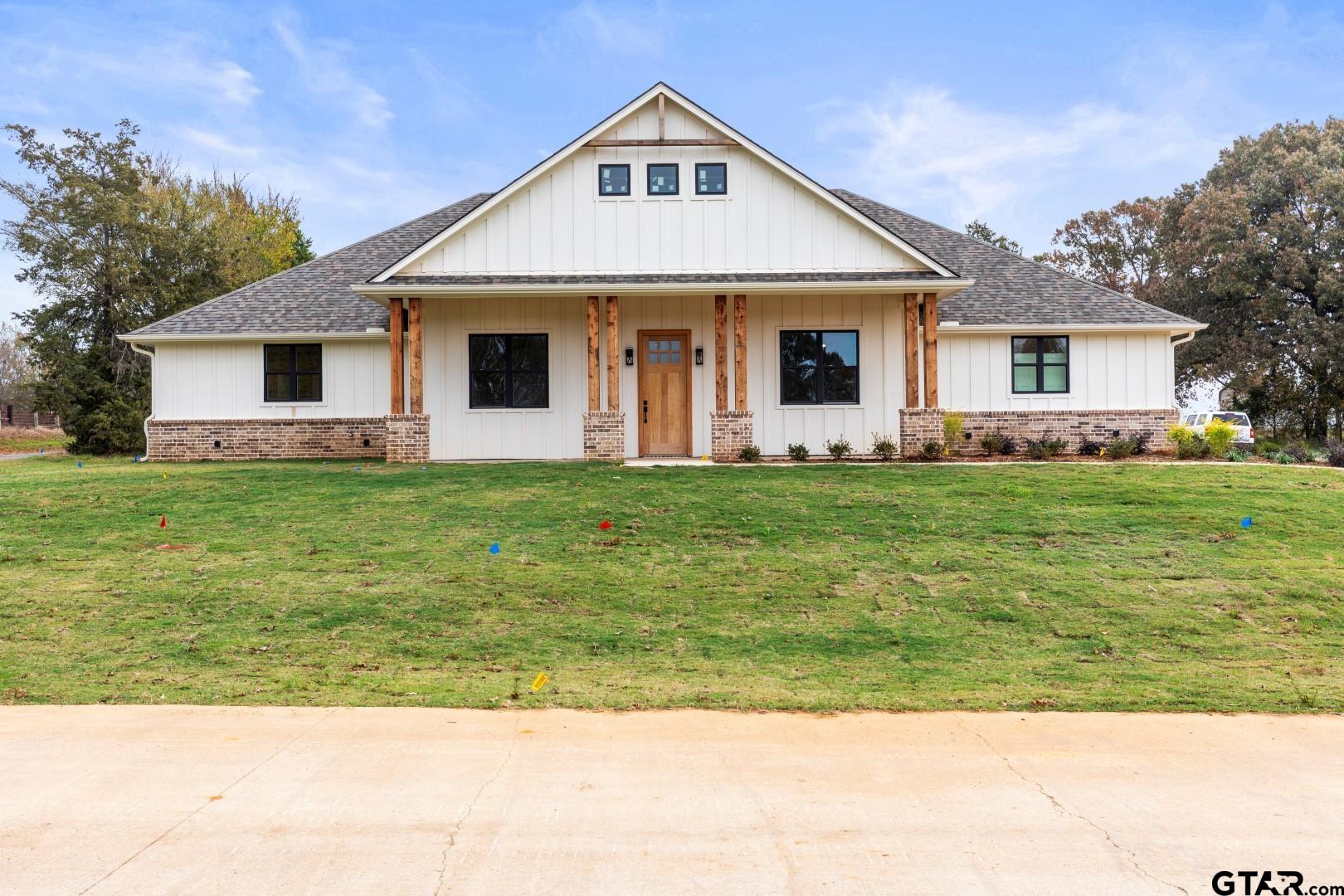 13998 Cedar Vista Lane