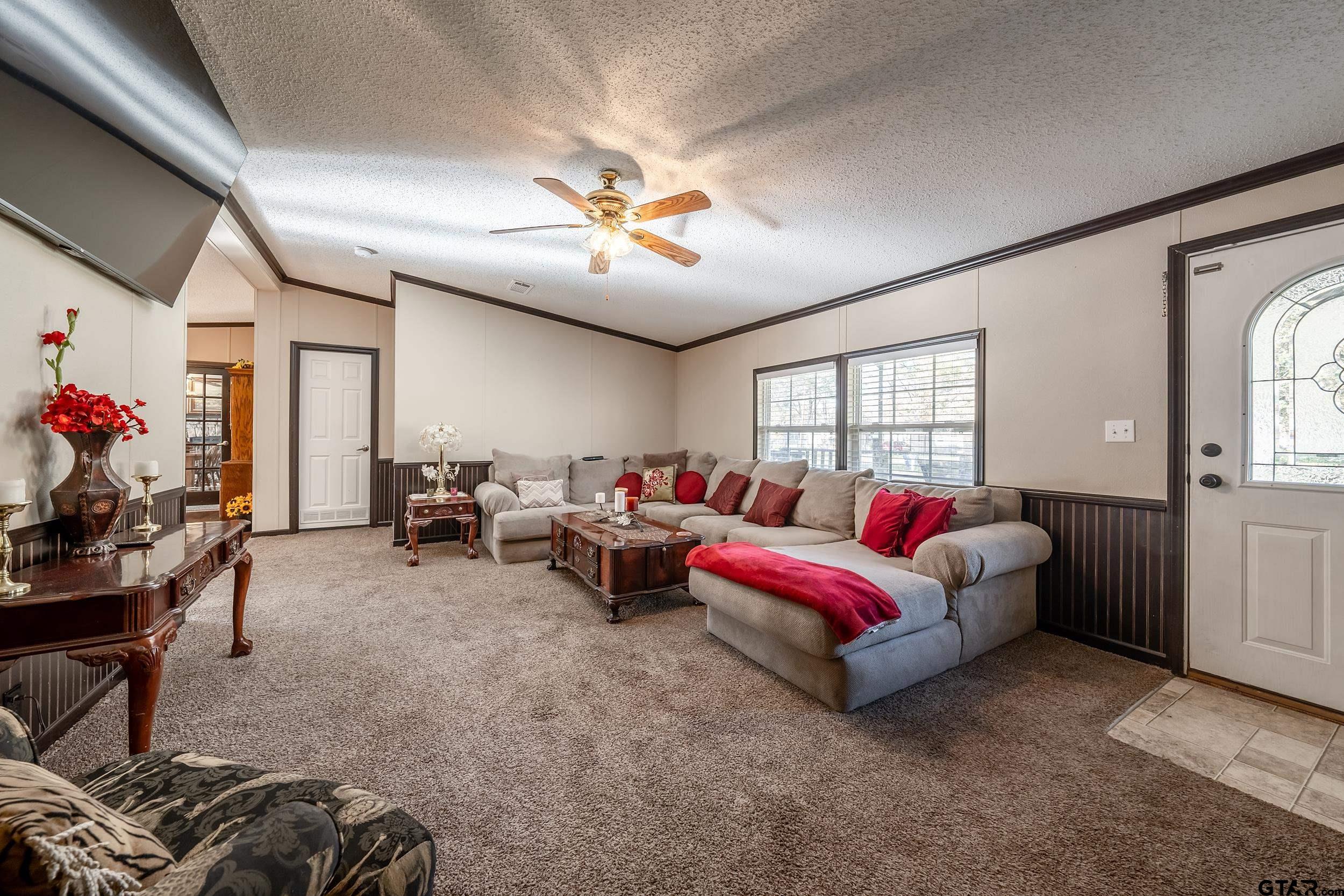 20970 Lee Ln