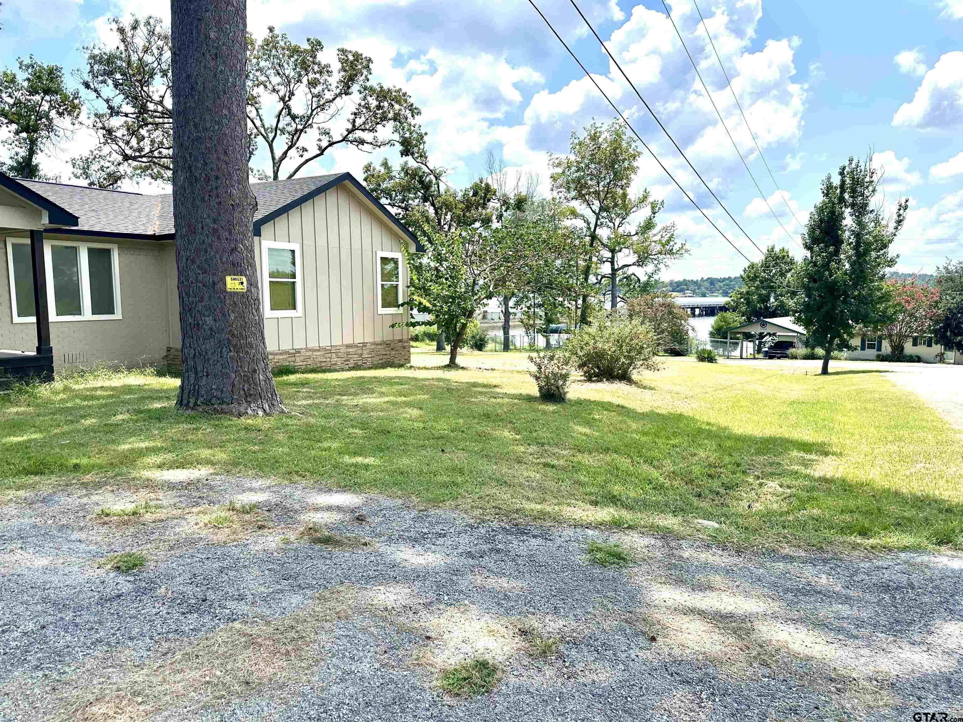 8149 8149 Highsaw Trl