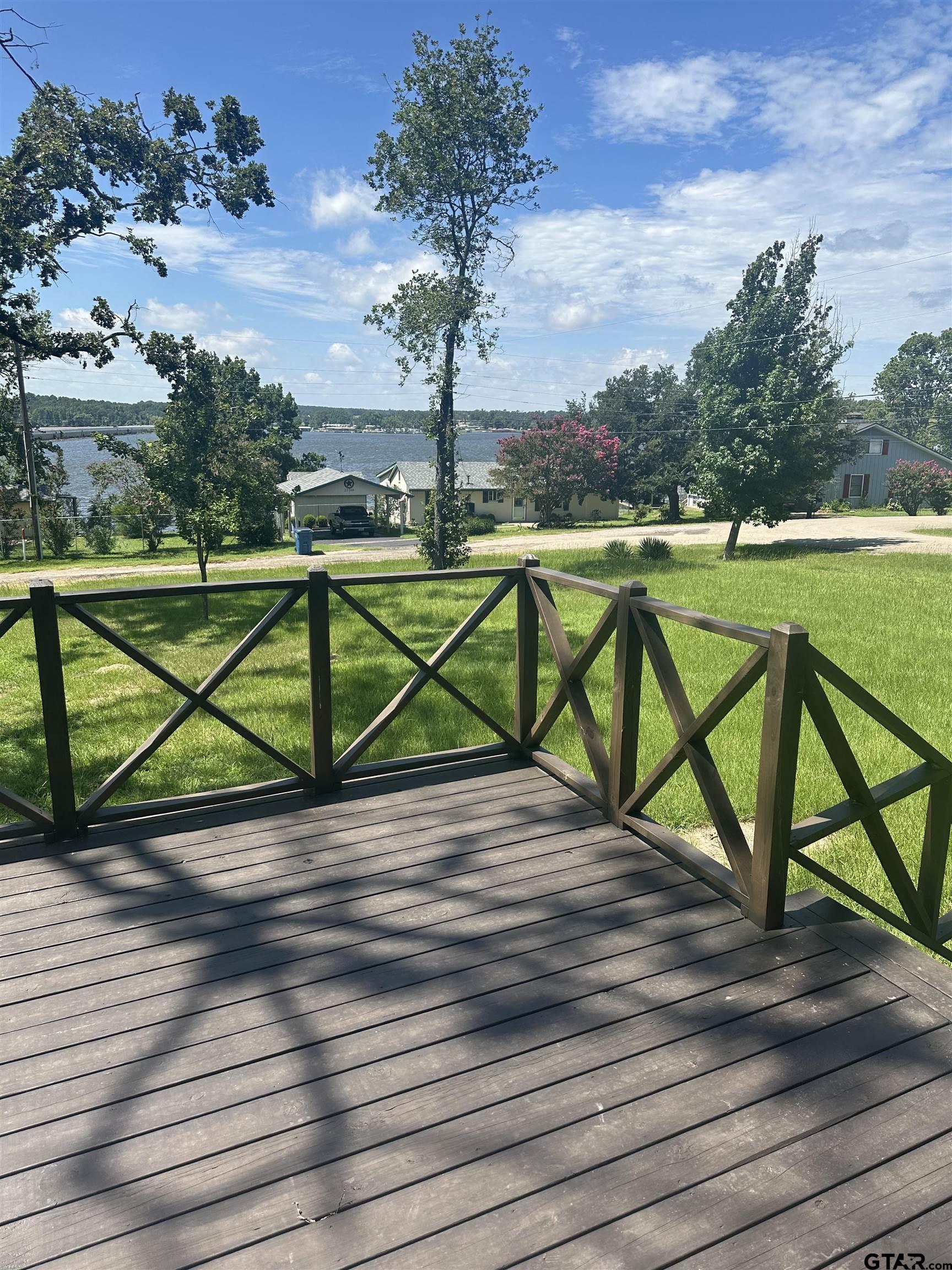 8149 8149 Highsaw Trl