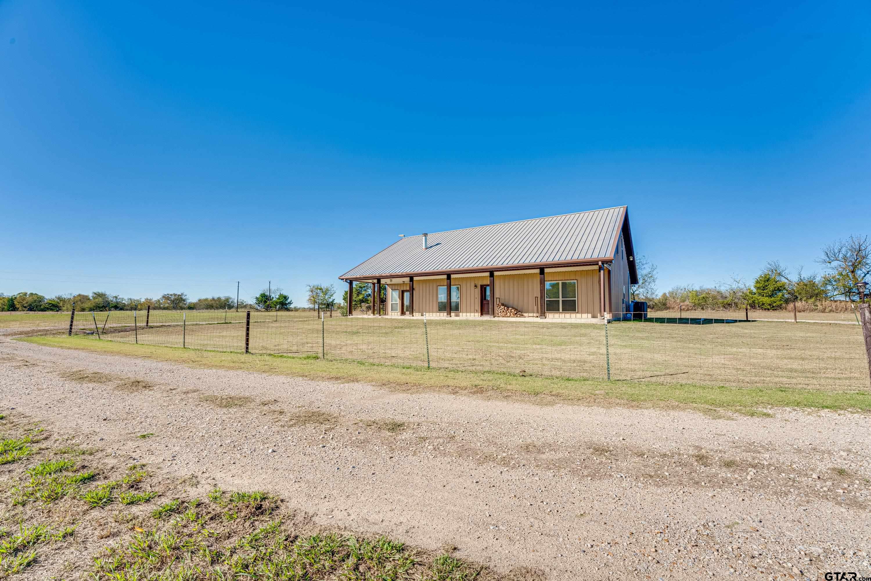 424 Saddle Ridge Road