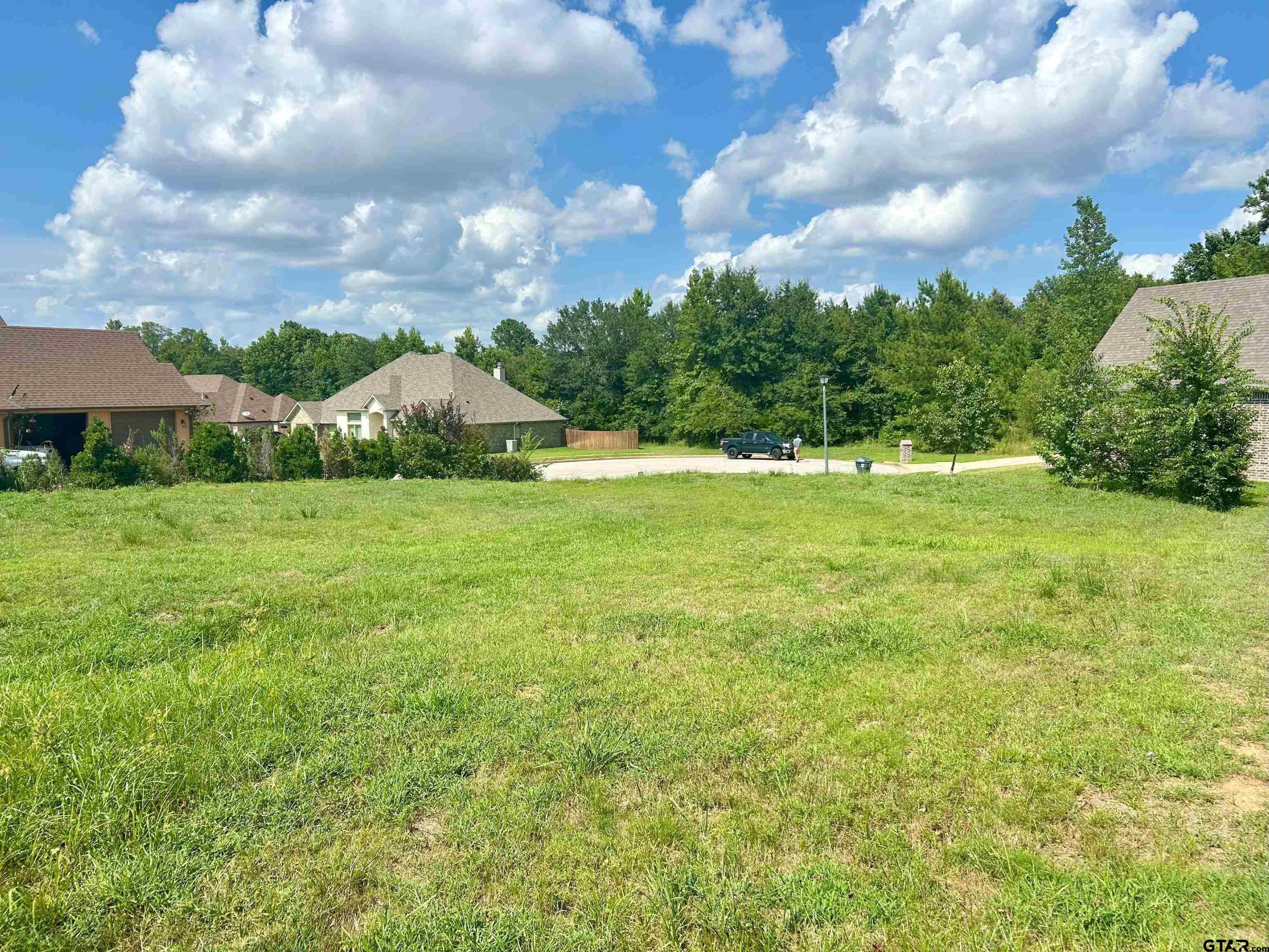 7761 Laurel Springs Ln
