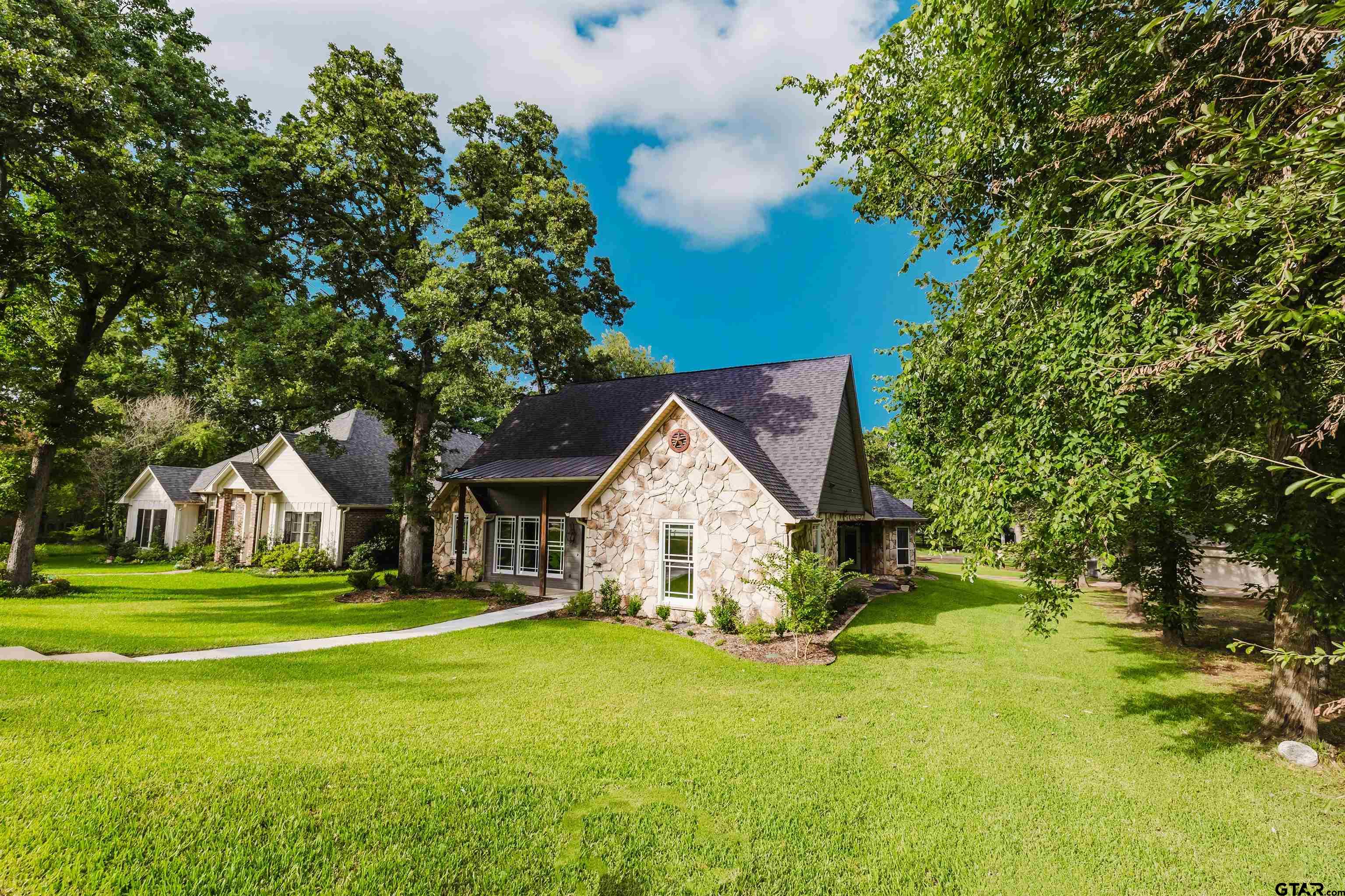 117 S Eagles Bluff Blvd.