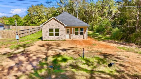 165 Melissa Bullard TX 75757