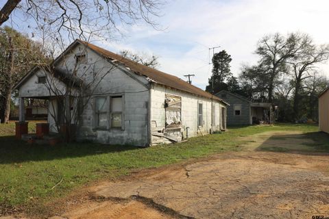 A home in Gilmer