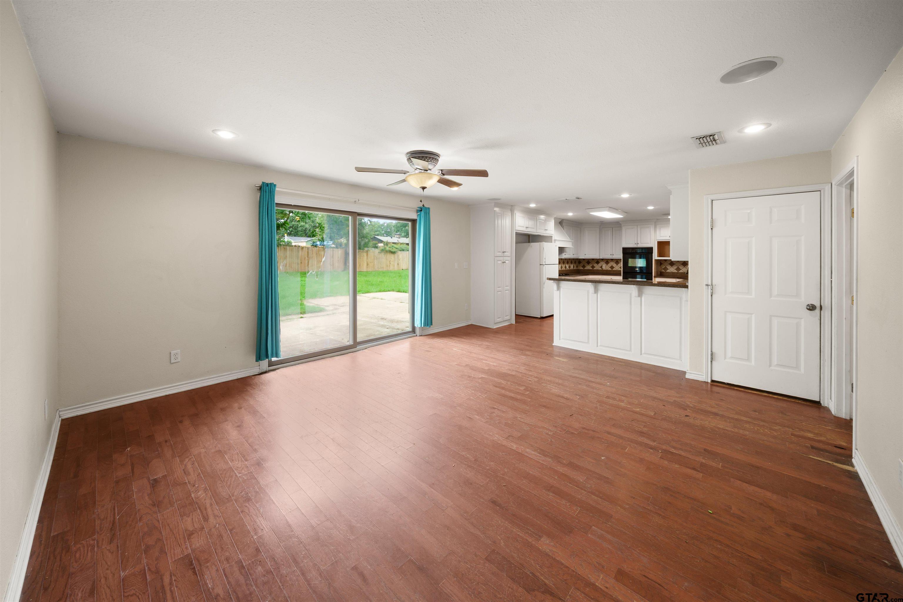 3018 Tower Dr