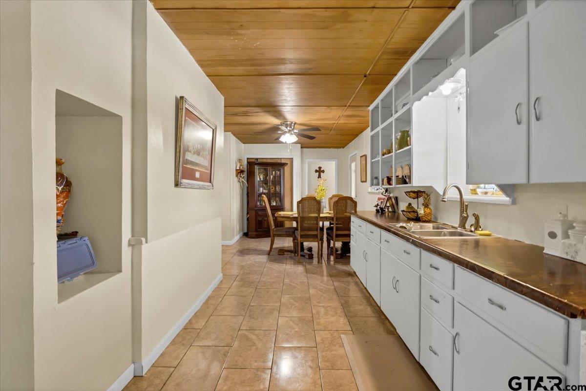 302 State Highway 31 W