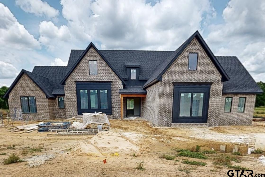 518 Artesian Meadows Drive