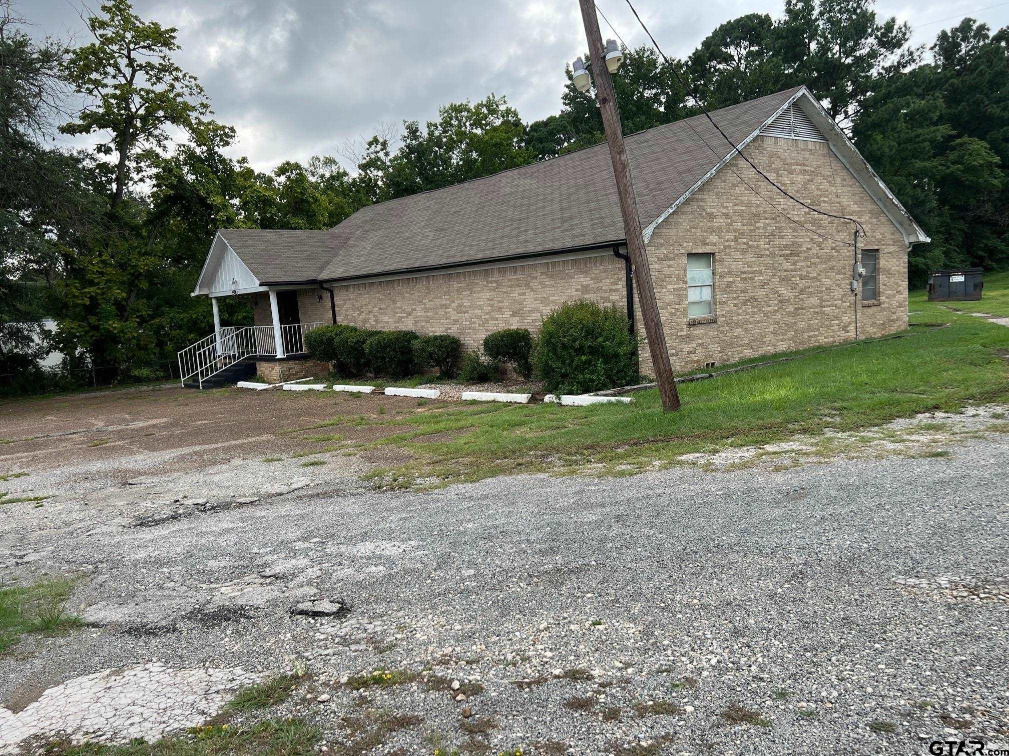 3501 Chandler Hwy