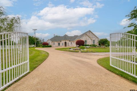 15 W Elmwood Mt Vernon TX 75457