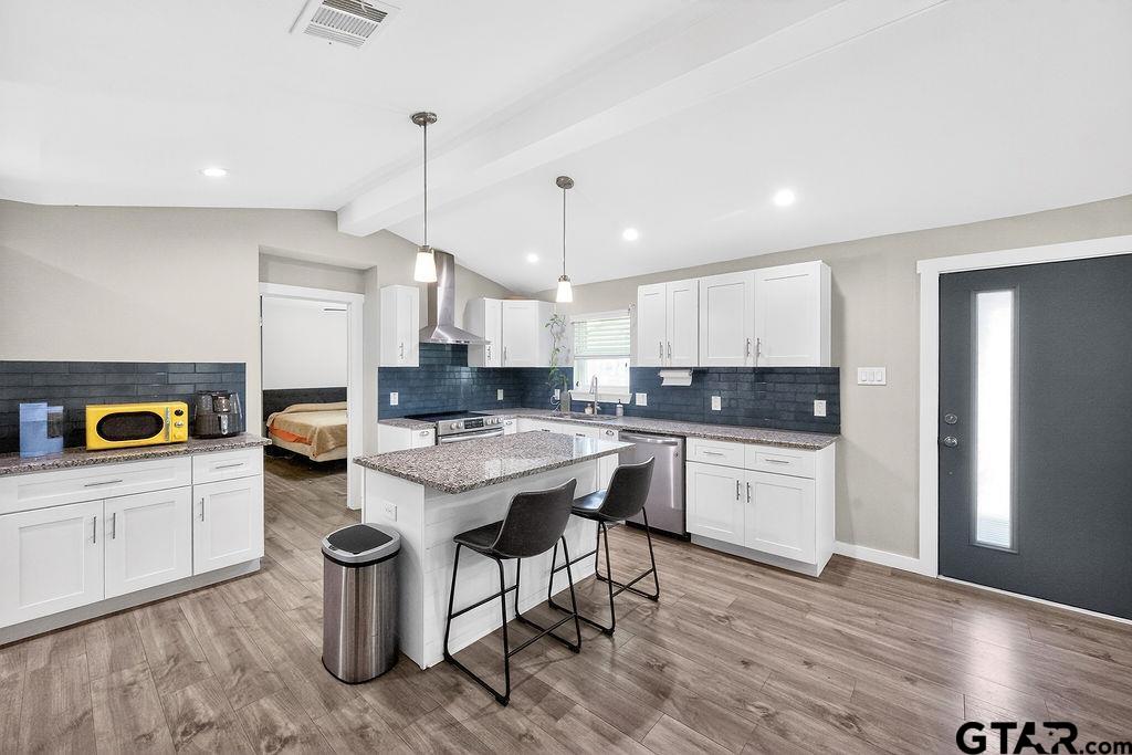 600 Bunny Rabbit Road