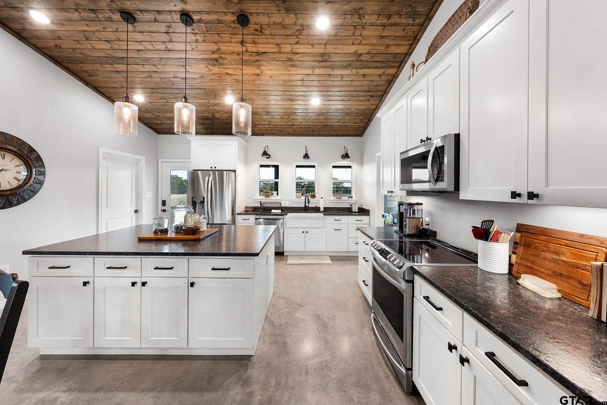 764 County Road 4315