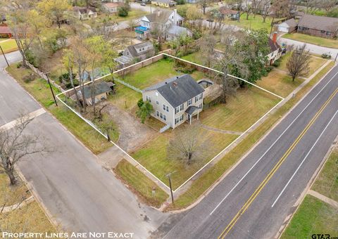 506 E Bryant Street Troup TX 75789