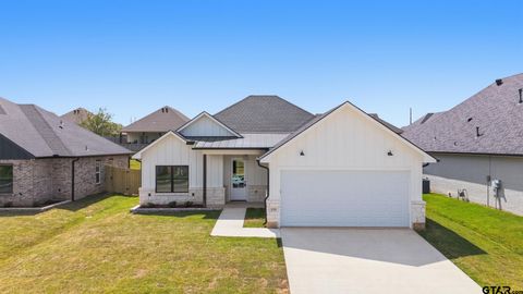 135 Kaul Bullard TX 75757