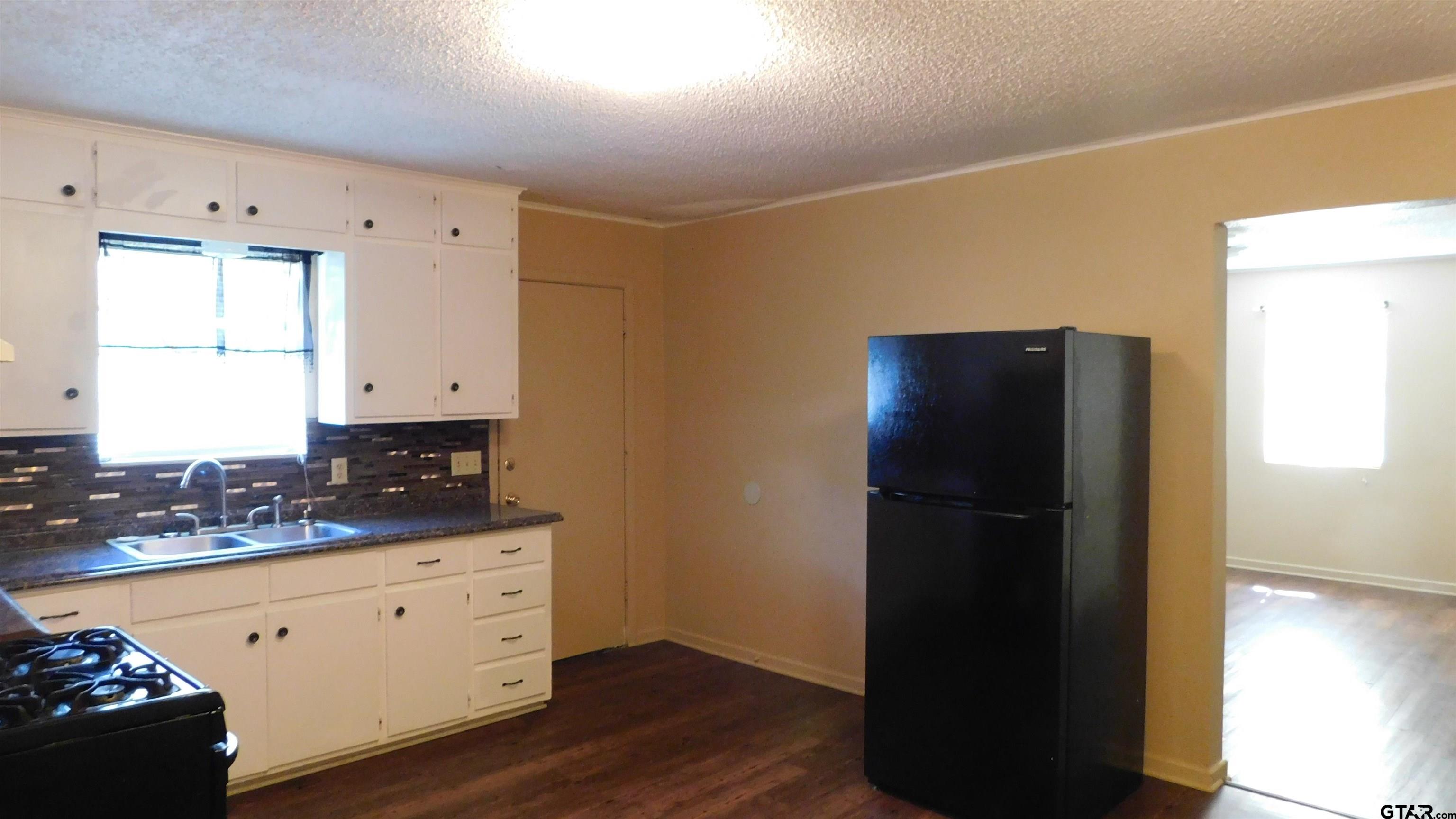1701-1703 N Fannin