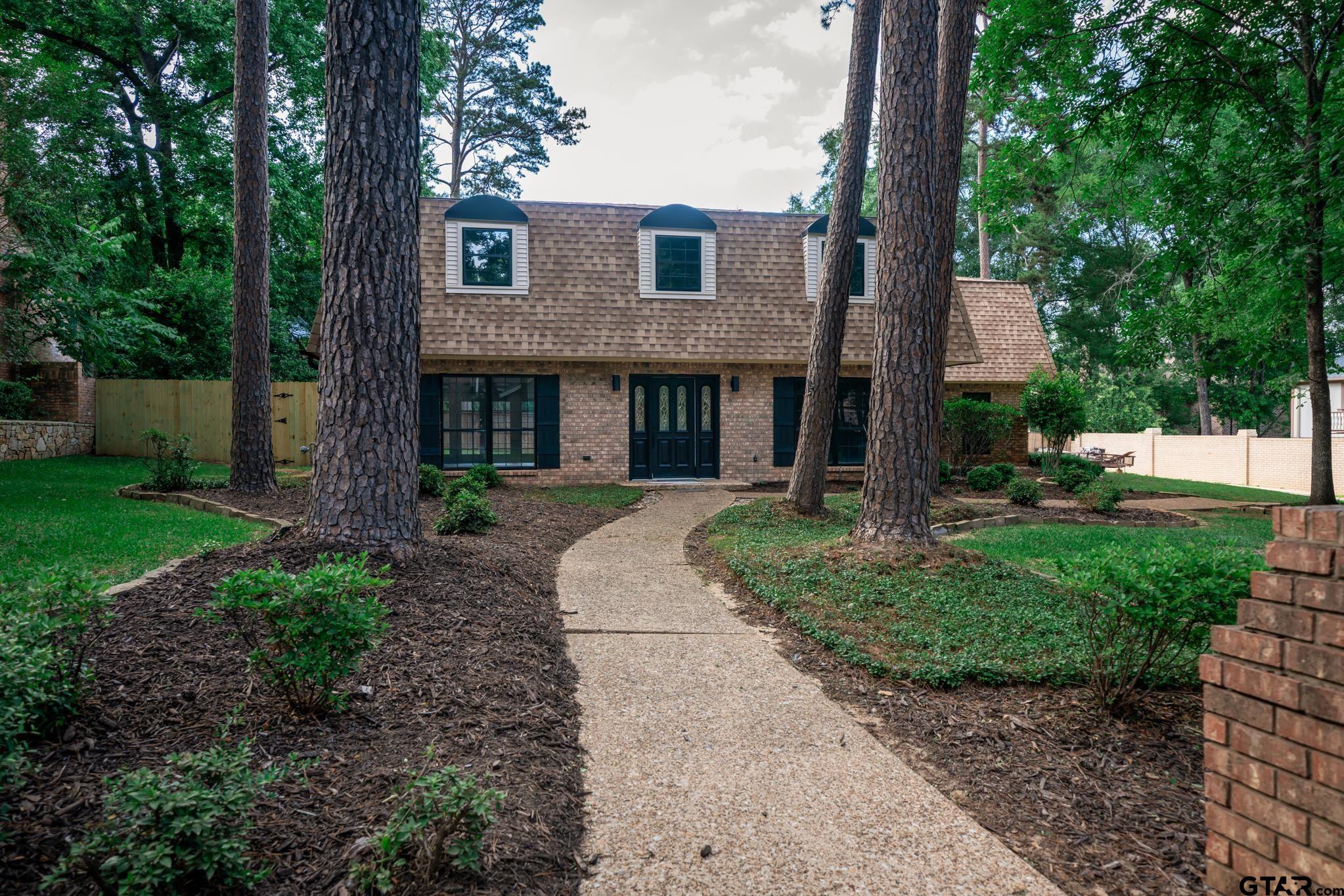 1503 Waterlily Ln