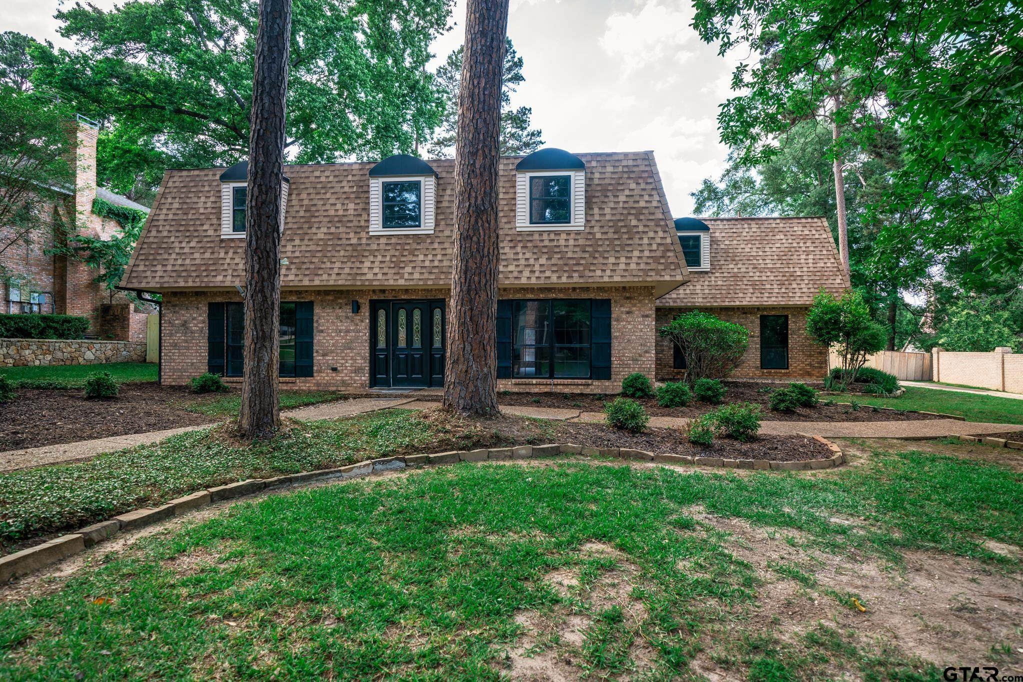 1503 Waterlily Ln