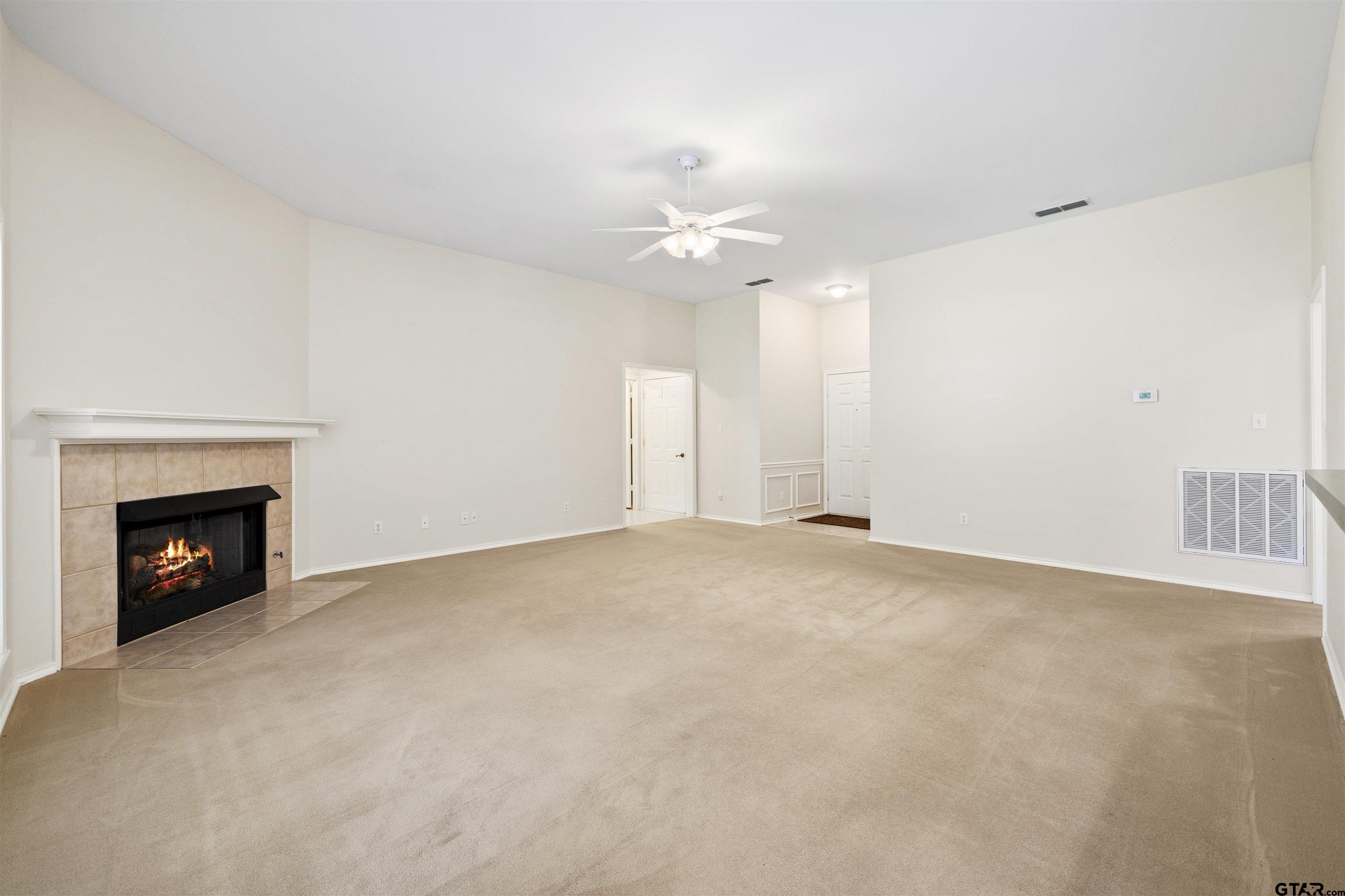 1807 Onyx Cove