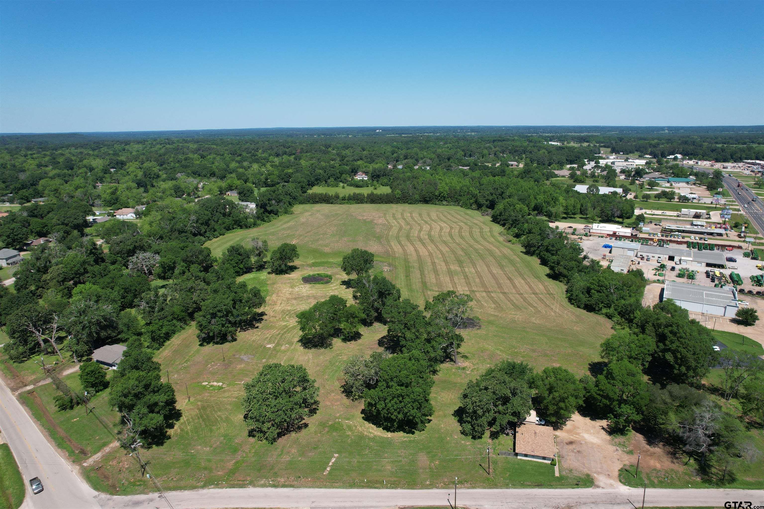 TBD E Loop 304 / Joe Kale Road