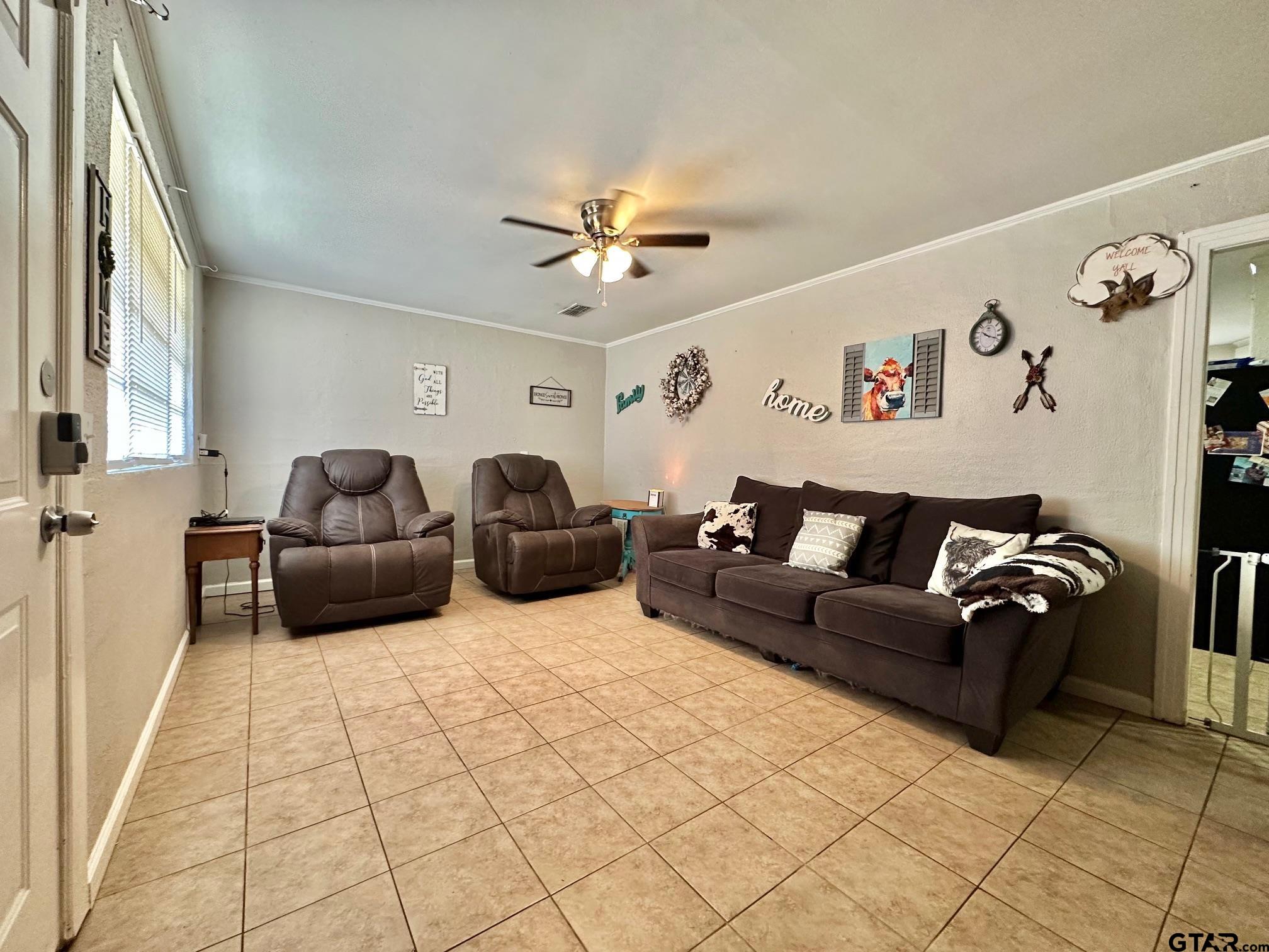 2601 E George Richey Rd