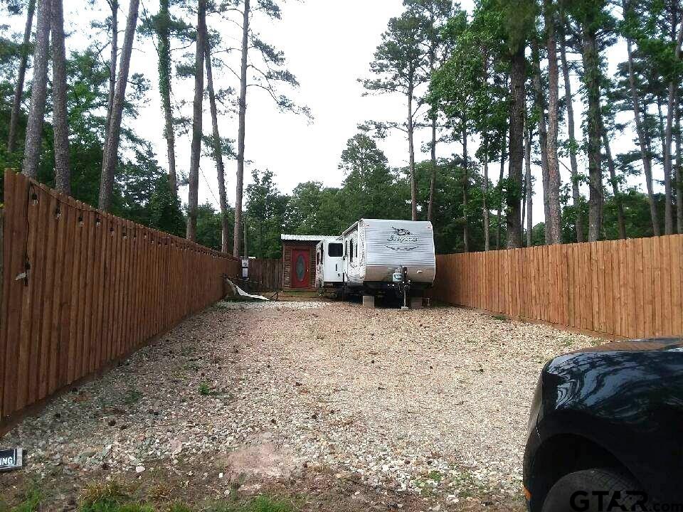 224 County Road 3300