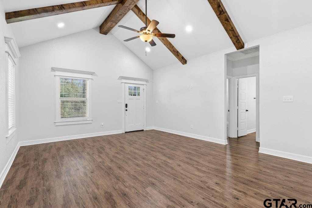 533 Caroline Ln.