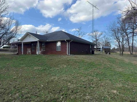 A home in Rusk