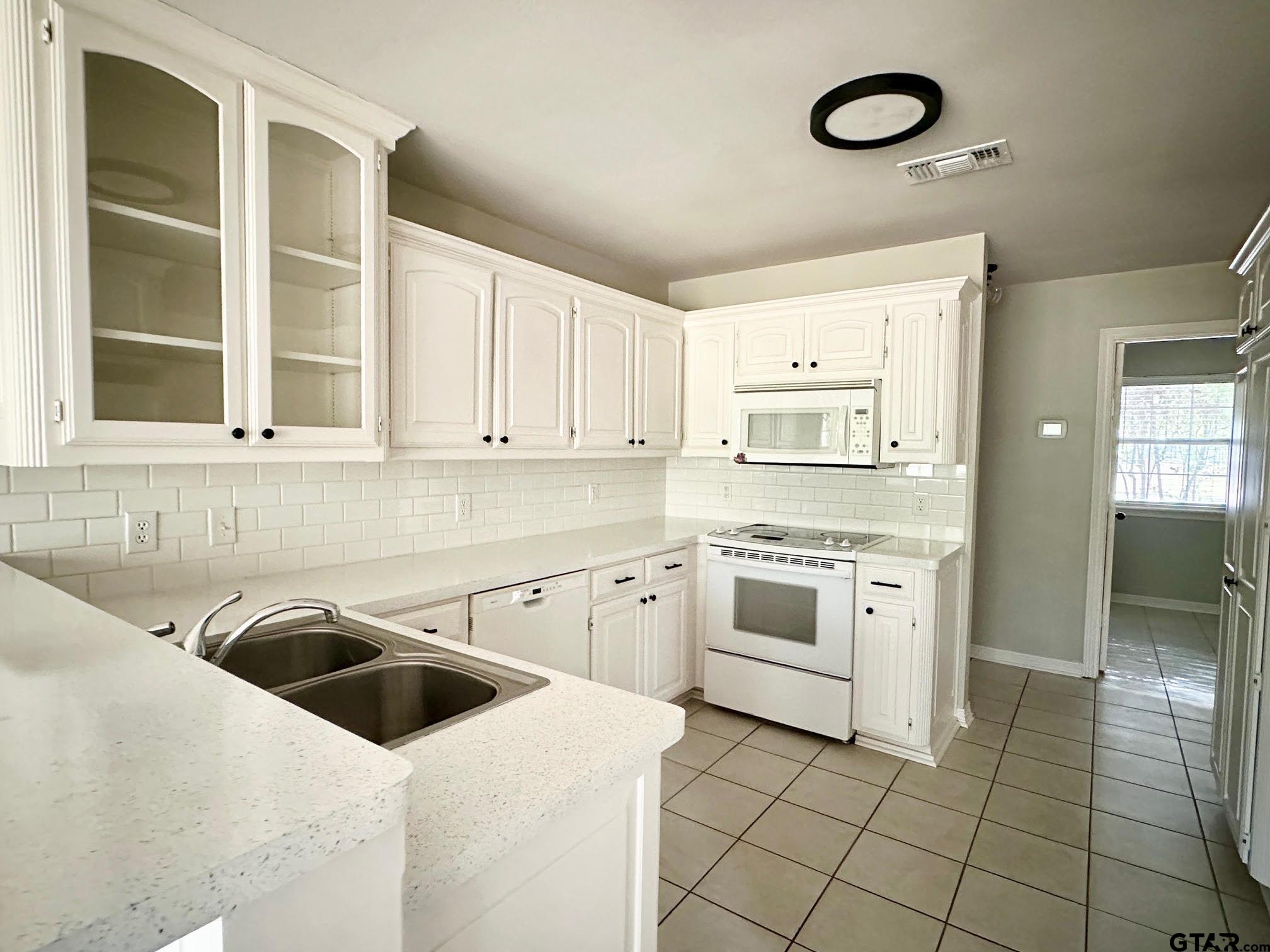 4031 Stone Brook Ln.