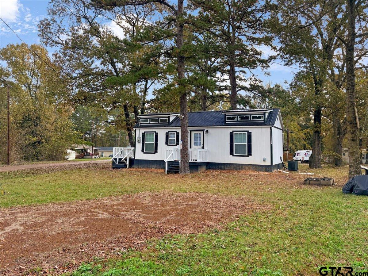 4801 Woodcastle Drive