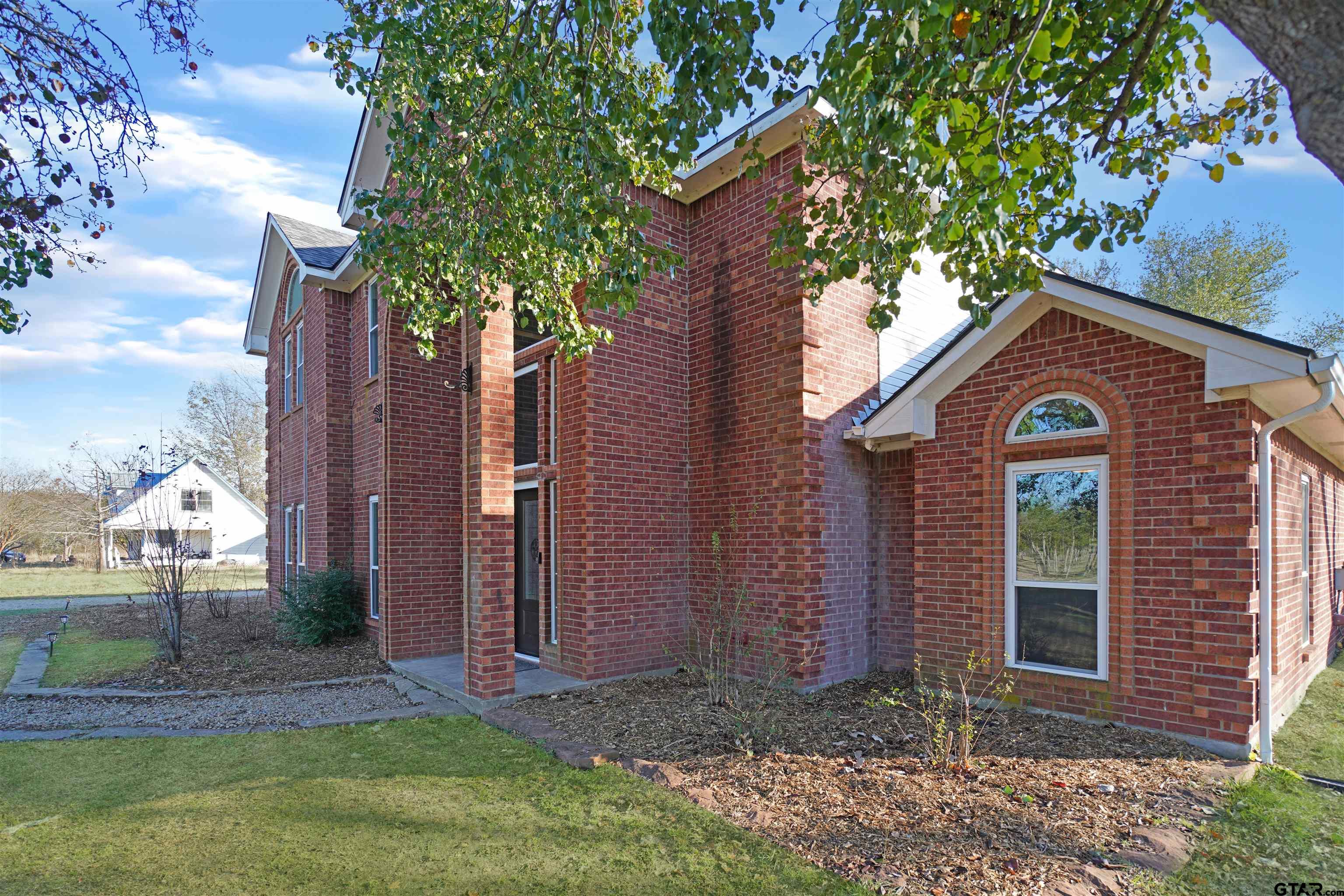 4470 County Road 2208