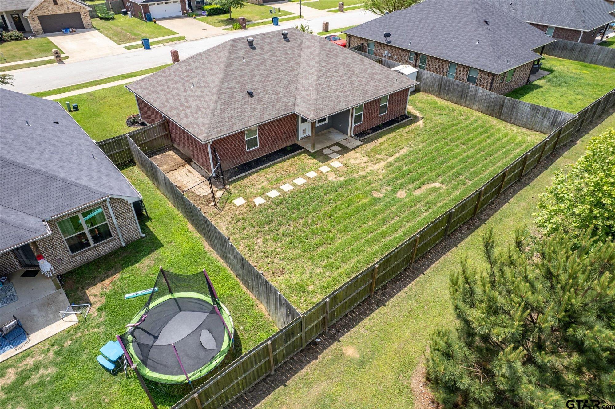 415 Harrell Dr