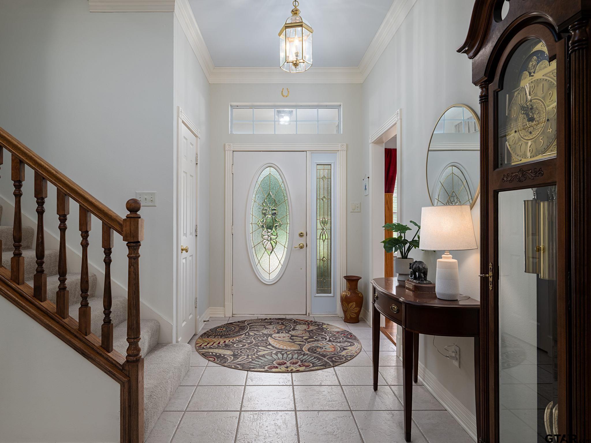 5722 Gloucester Dr.