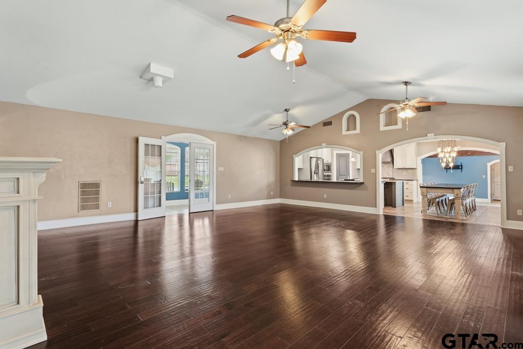 13424 E State Hwy 31