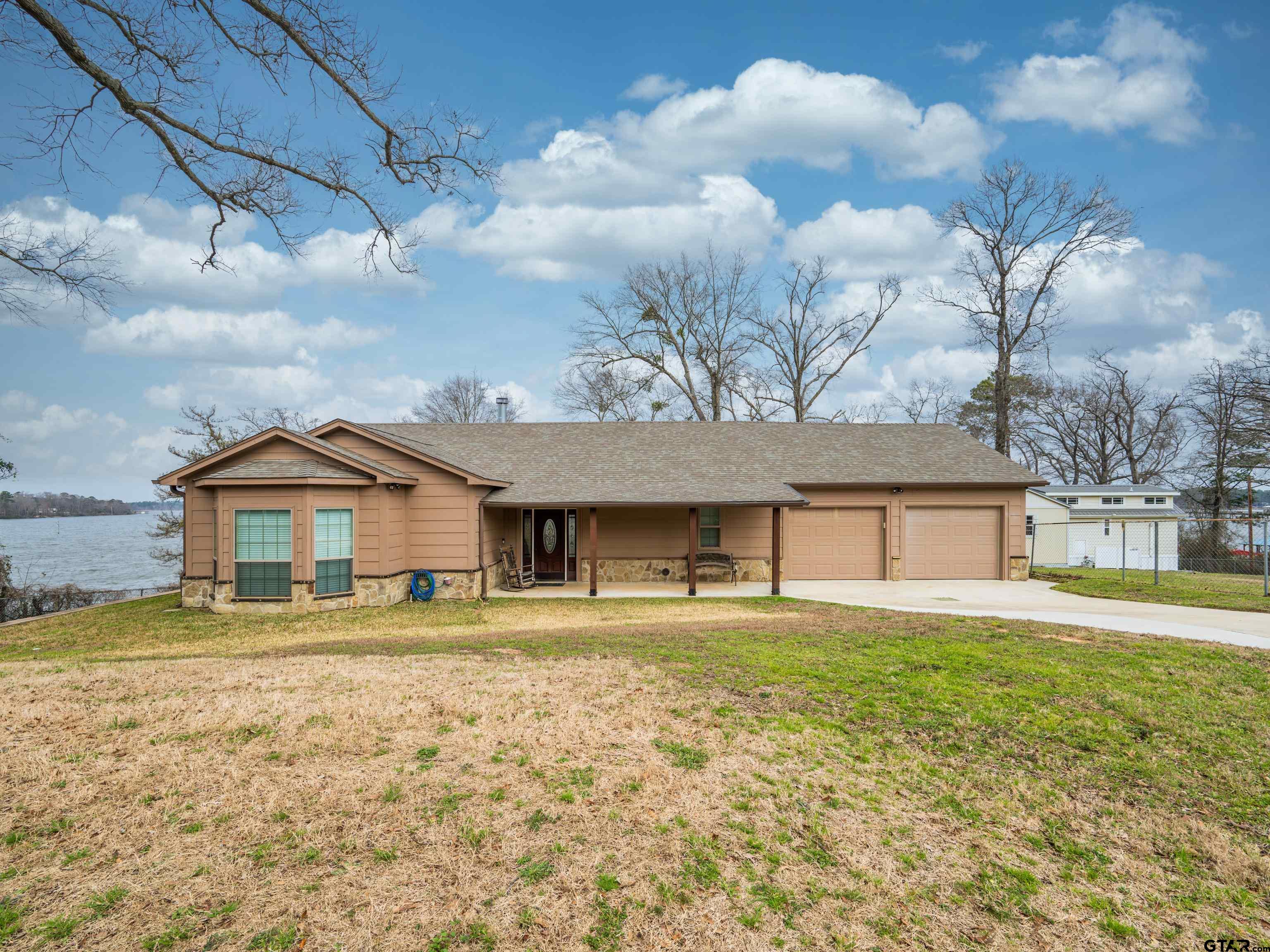 20425 Flat Creek Dr