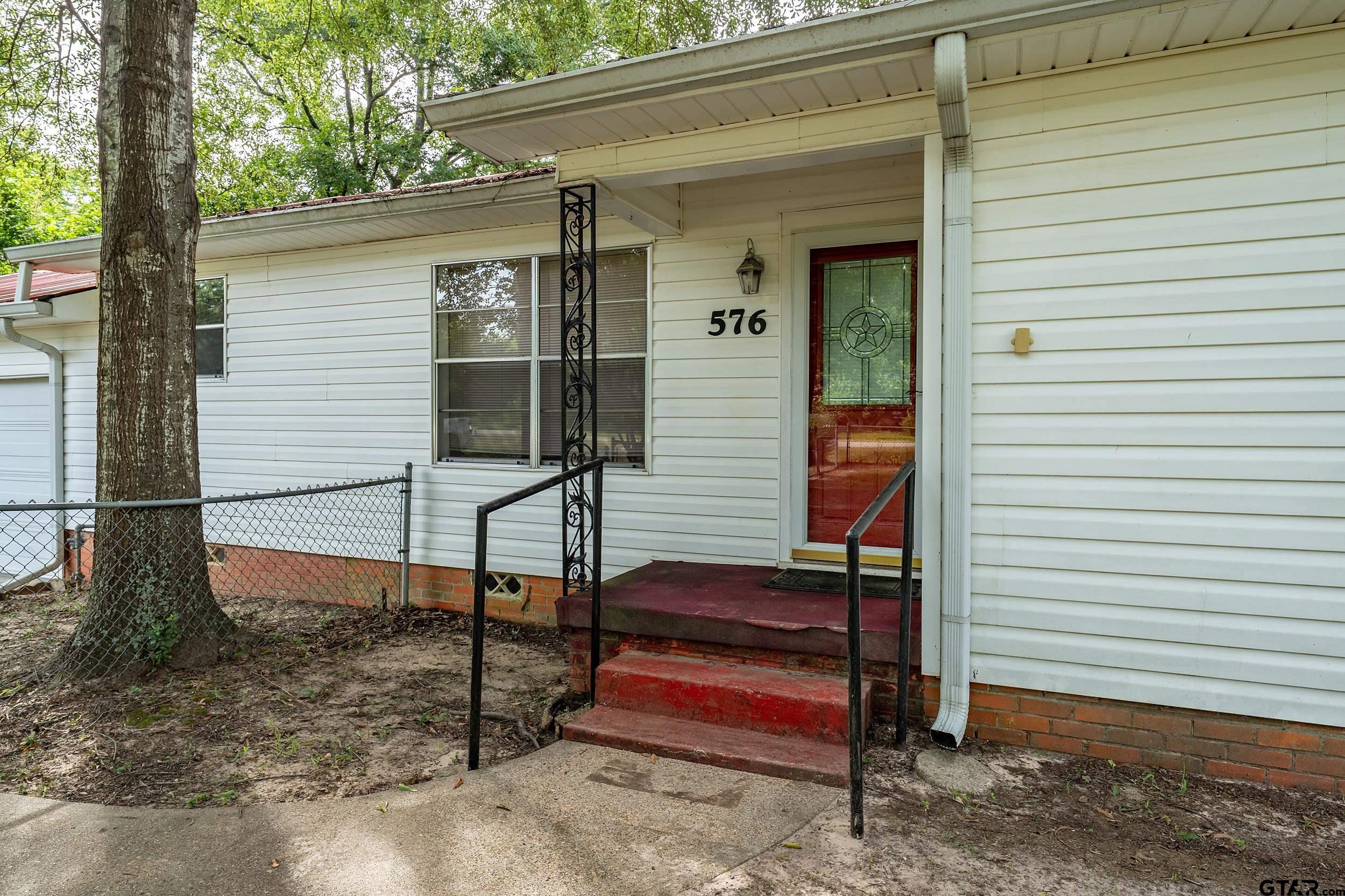 576 Bagley