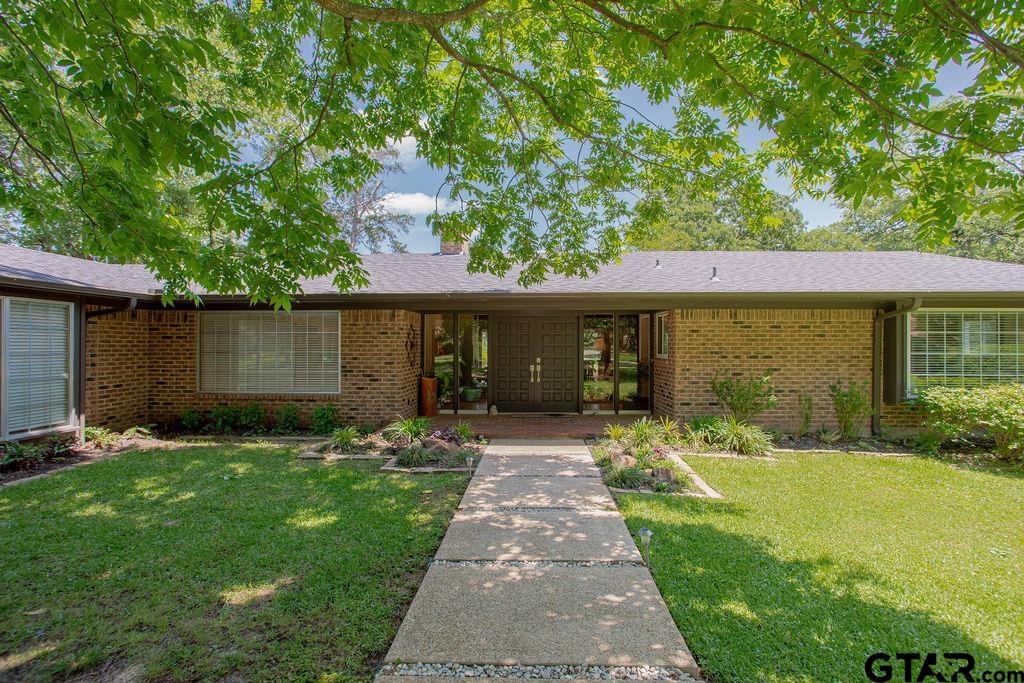 225 Texas Drive