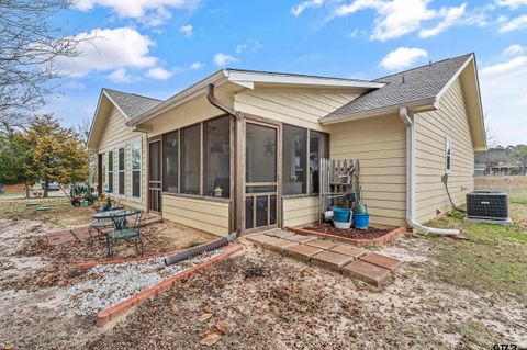 A home in Holly Lake Ranch