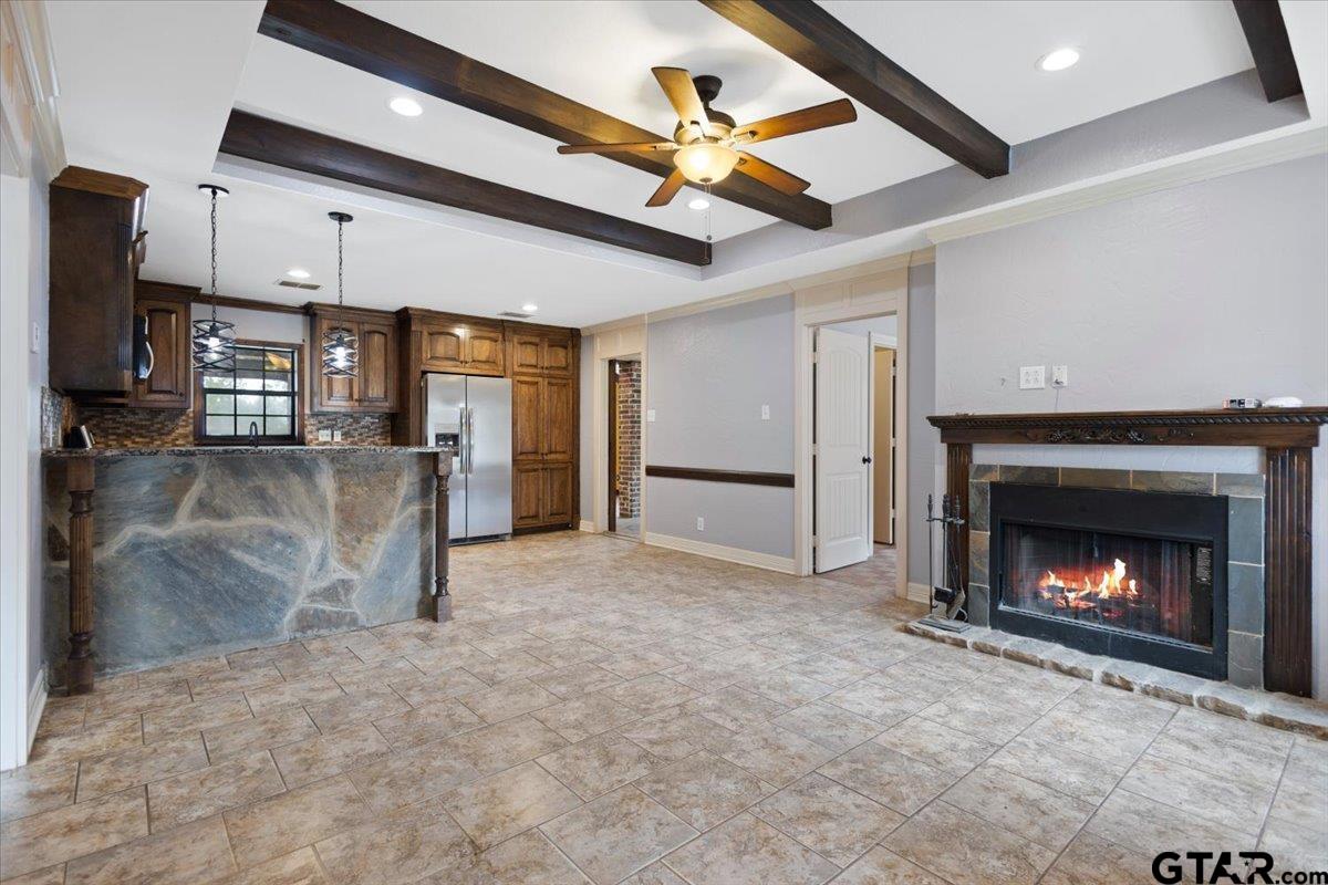 14733 County Road 384