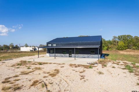 440 I-30 Mt Vernon TX 75457