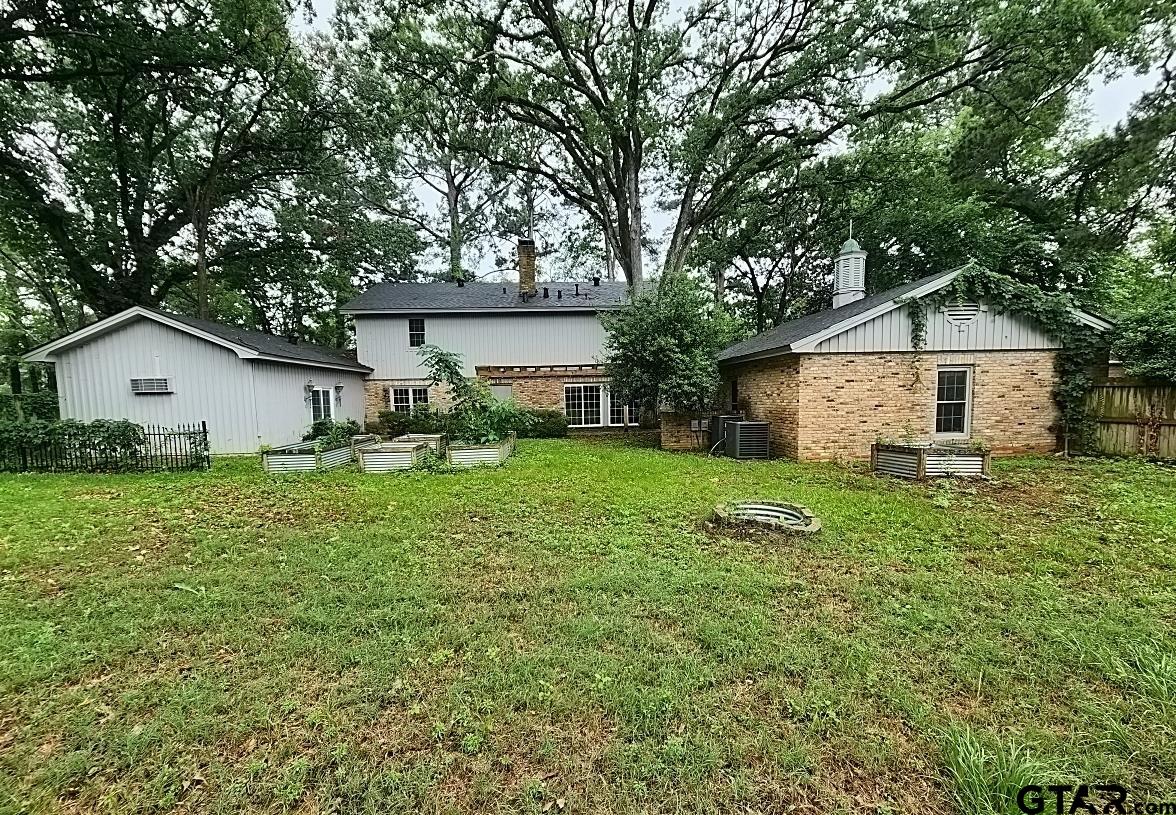 2126 McDonald Rd,
