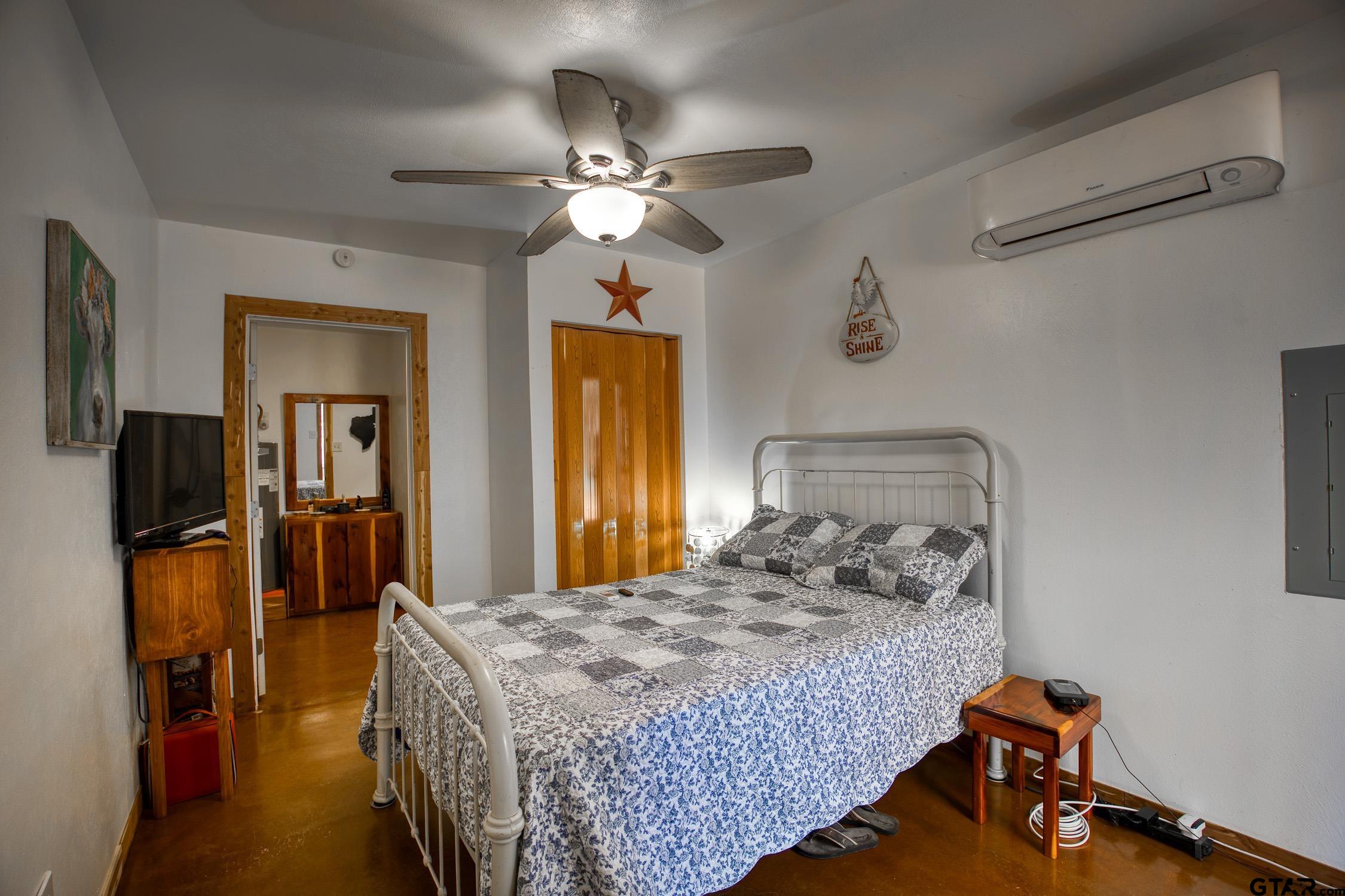 595 An County Road 1773