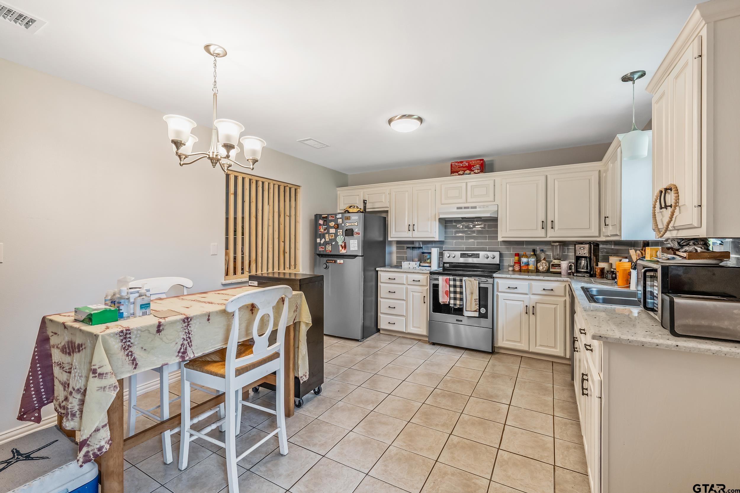 14664 Park Hill