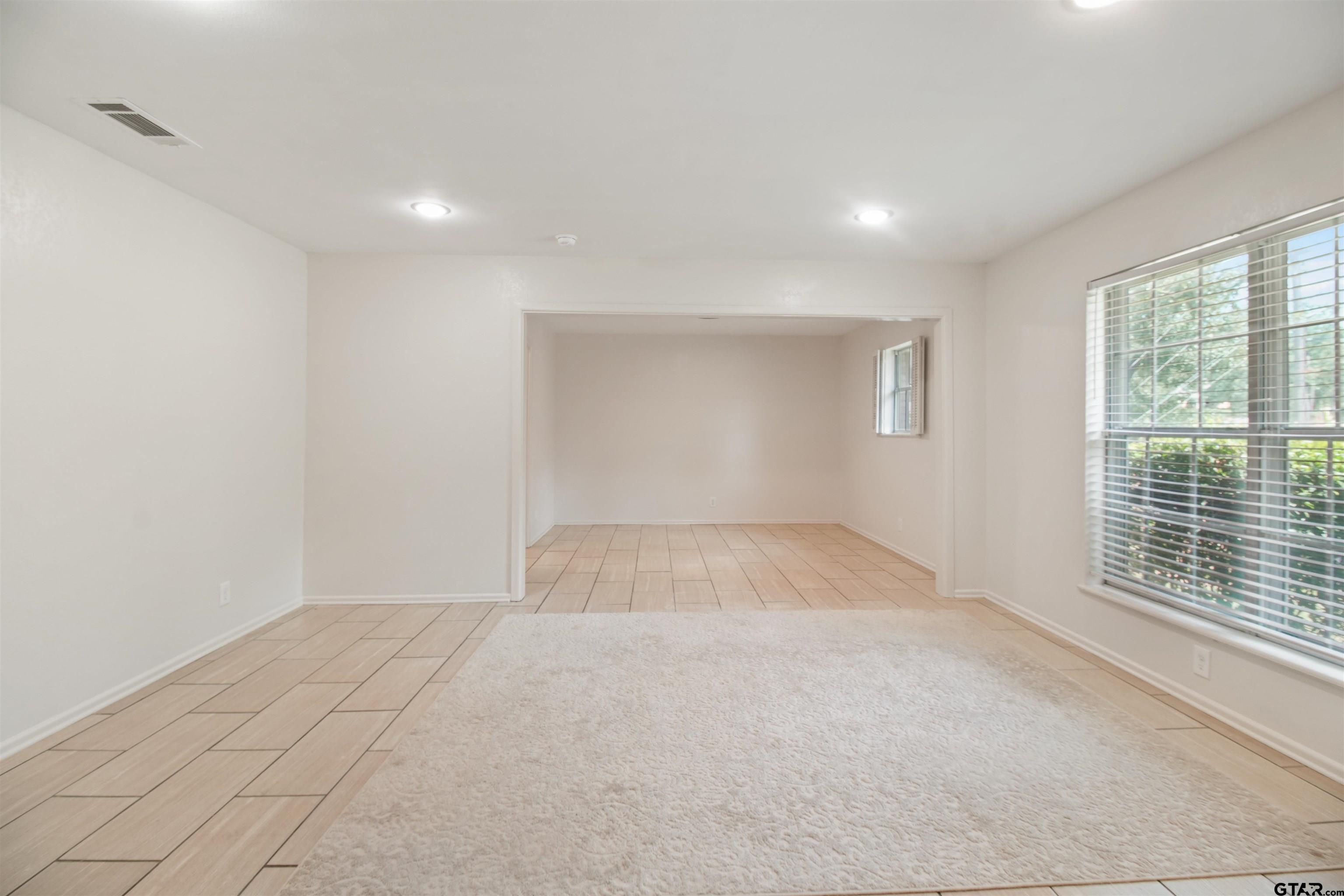 1112 Pollard Dr.