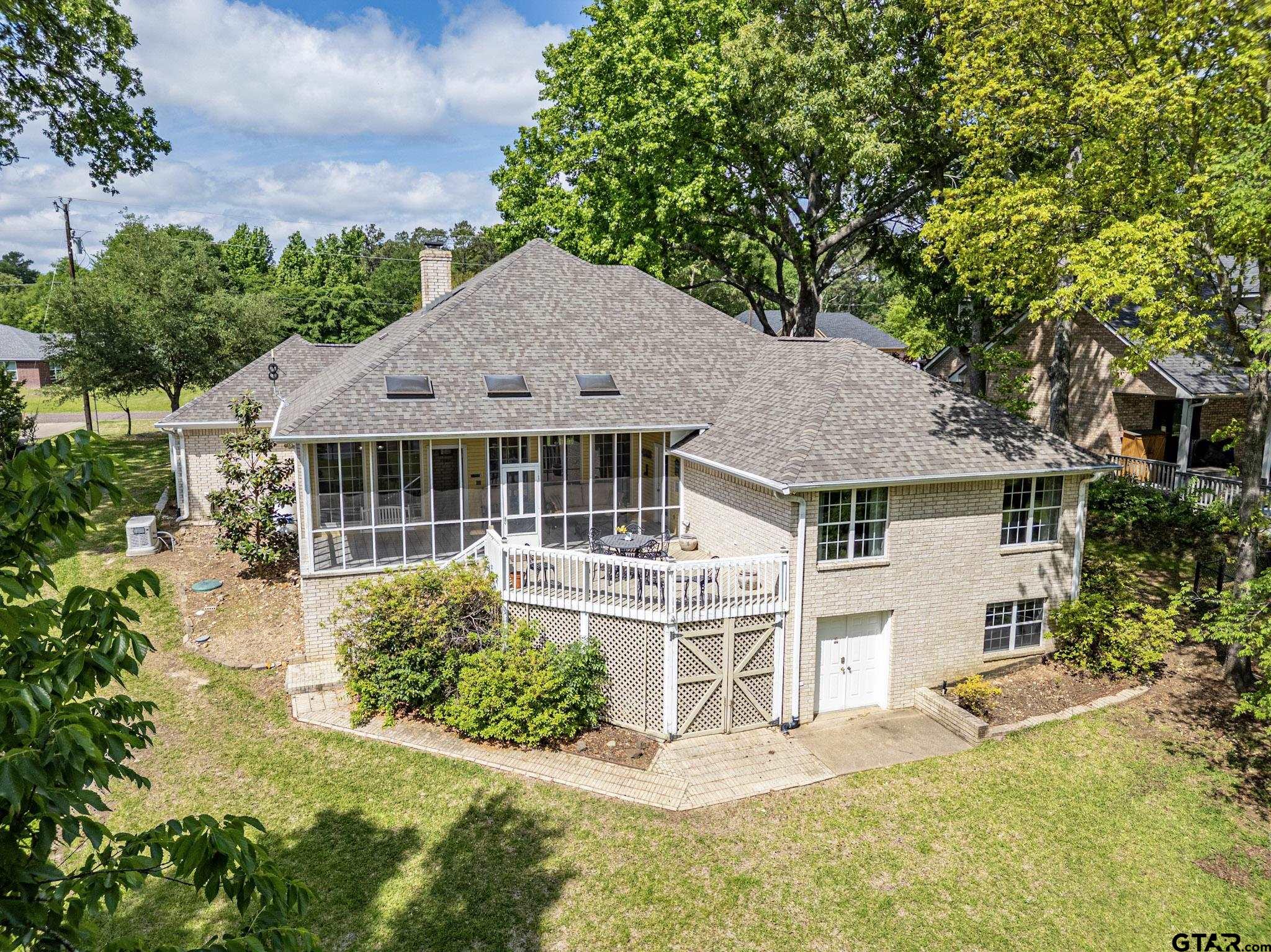 22770 Diamond Bay Dr