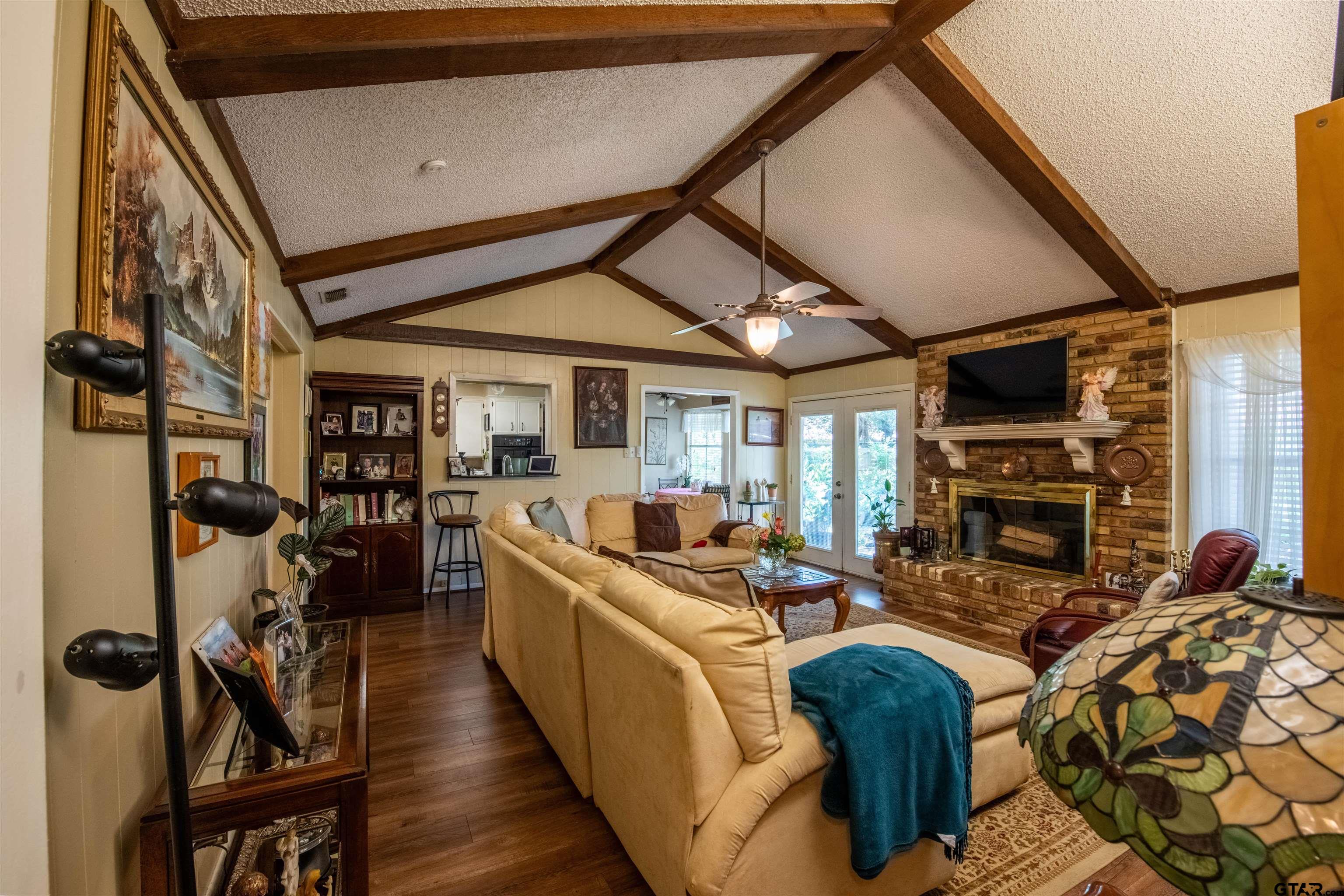 8309 Oxford Drive